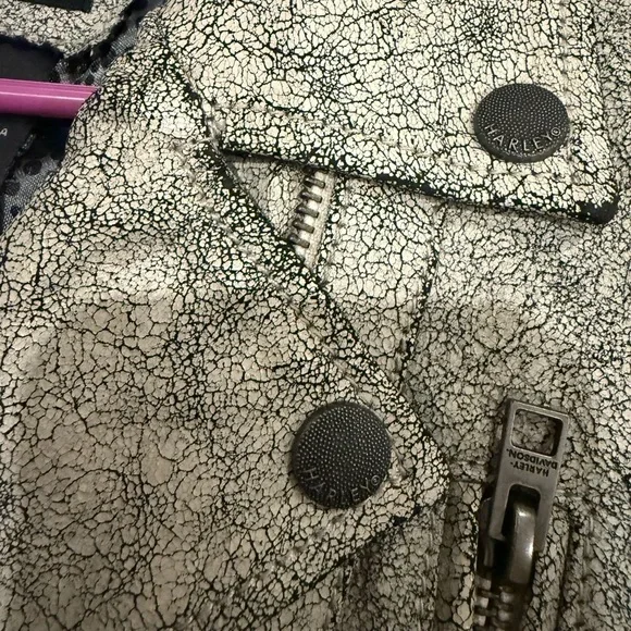 Harley-Davidson‎ Women's Leather Jacket - Distressed Gray - Picture 10 of 12